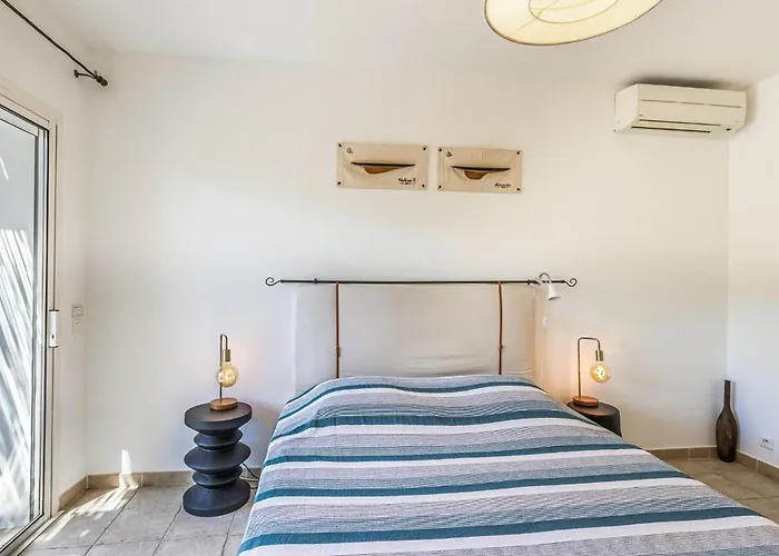 Gorgeous Home In Calvi 度假居